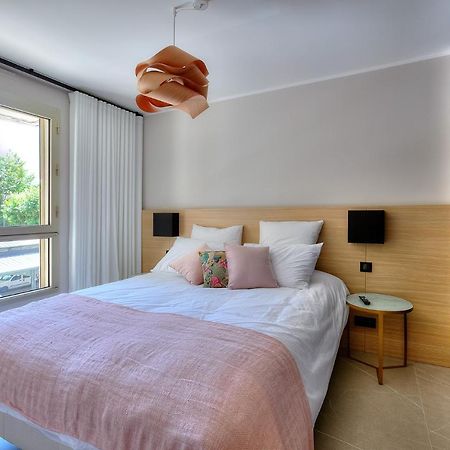 Luxury Flat With Balcony - City Center Cannes Bagian luar foto