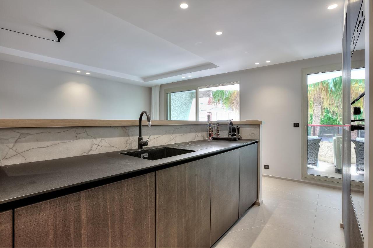 Luxury Flat With Balcony - City Center Cannes Bagian luar foto