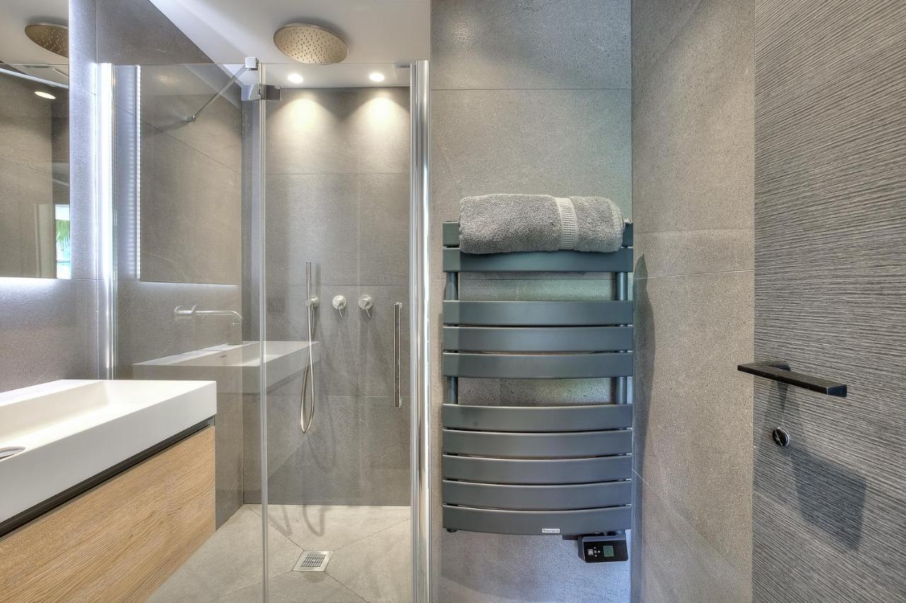 Luxury Flat With Balcony - City Center Cannes Bagian luar foto